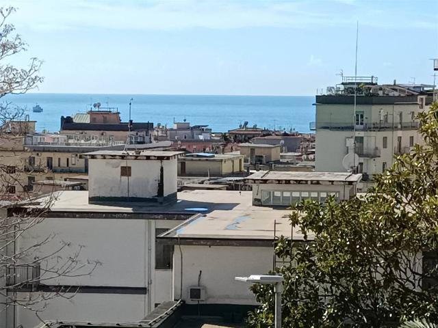 Appartamento in vendita a Salerno SA