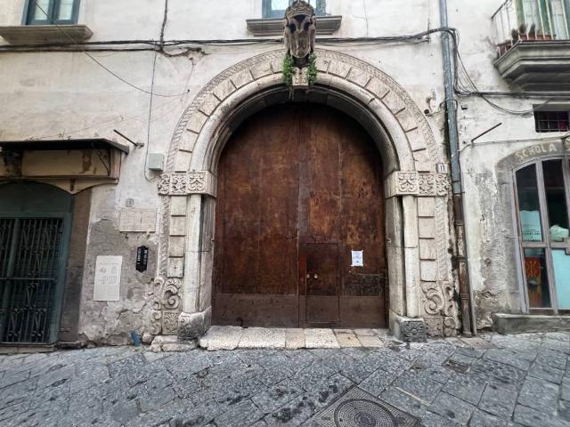 Appartamento in vendita a Salerno SA