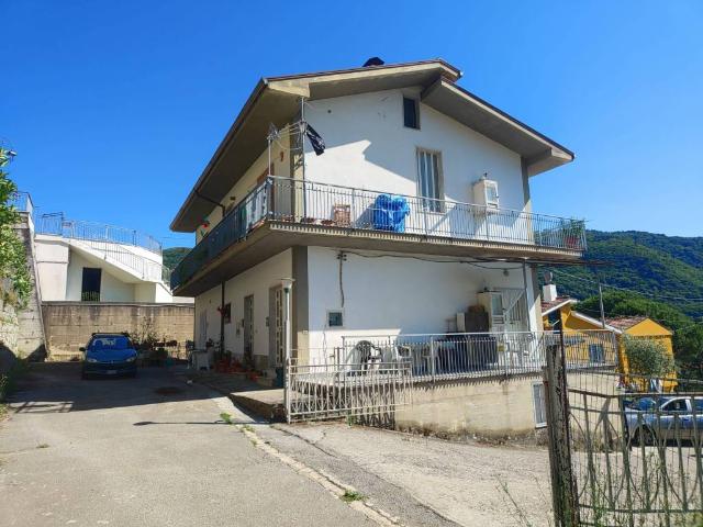 Appartamento in vendita a Salza Irpina AV