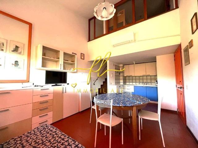 Appartamento in vendita a San Vincenzo in Buono composto da 5vani