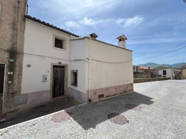 Appartamento in vendita a San Vincenzo la Costa CS