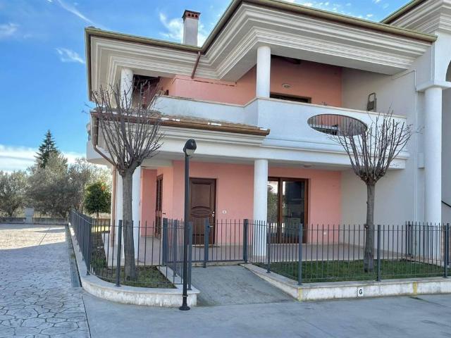 Appartamento in vendita a San Vito Chietino CH