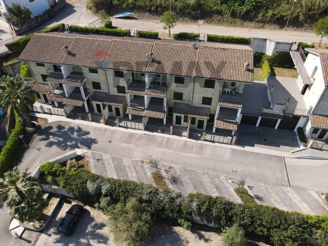Appartamento in vendita a San Vito Chietino