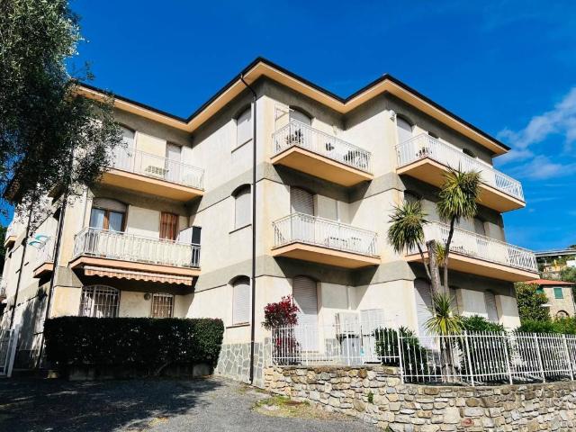 Appartamento in vendita a San Bartolomeo al Mare IM