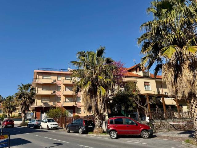 Appartamento in vendita a San Bartolomeo al Mare IM