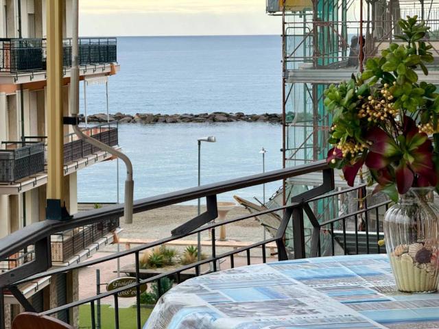 Appartamento in vendita a San Bartolomeo al Mare IM