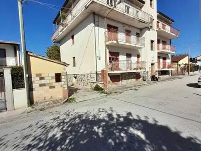 Appartamento in vendita a San Benedetto dei Marsi AQ