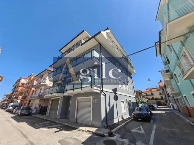 Appartamento in vendita a San Benedetto del Tronto via vincenzo farinelli, 1, Porto D'ascoli