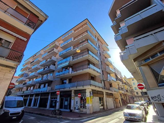 Appartamento in vendita a San Benedetto del Tronto AP