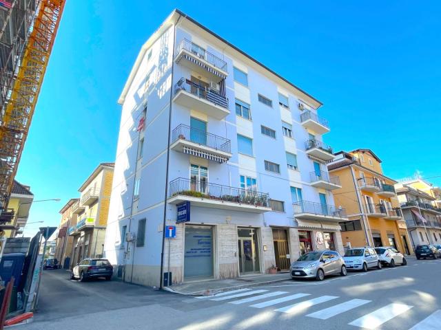 Appartamento in vendita a San Benedetto del Tronto, Centralissima