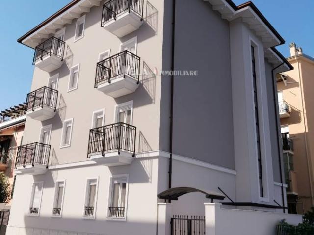 Appartamento in vendita a San Benedetto del Tronto, Piazza Mercato