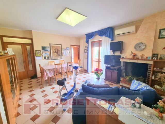 Appartamento in vendita a San Benedetto del Tronto, PORTO D'ASCOLI AGRARIA