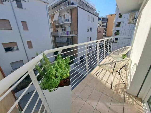 Appartamento in vendita a San Benedetto del Tronto, Porto d'Ascoli