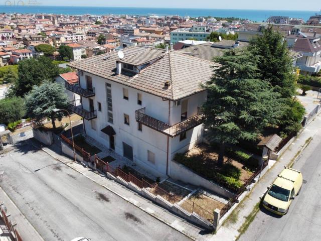 Appartamento in vendita a San Benedetto del Tronto, Residenziale Sud