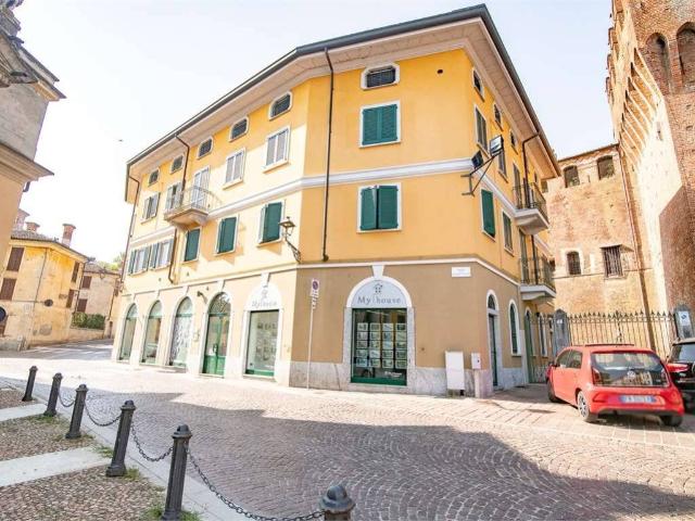 Appartamento in vendita a San Colombano al Lambro MI