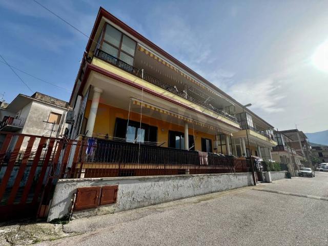 Appartamento in vendita a San Felice a Cancello CE