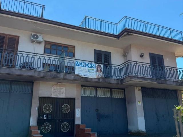 Appartamento in vendita a San Giovanni la Punta CT