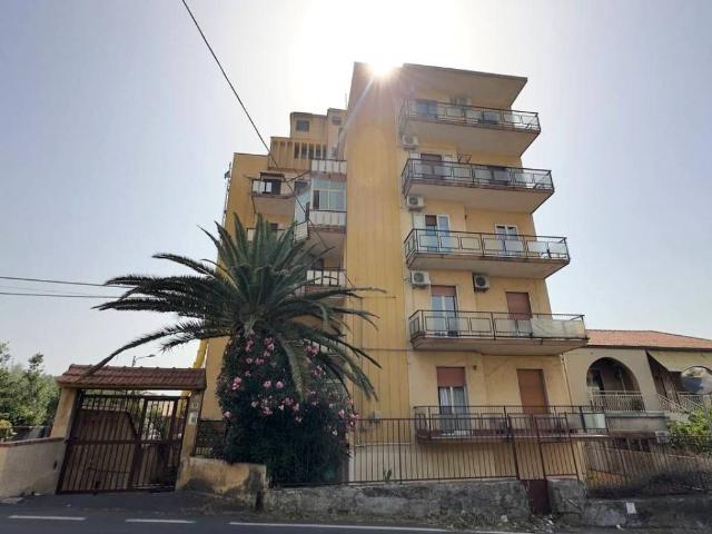 Appartamento in vendita a San Giovanni la Punta CT