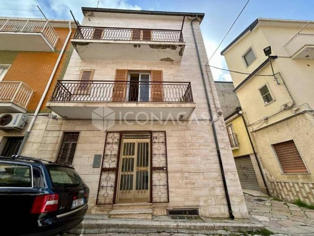 Appartamento in vendita a San Giovanni Rotondo via Isonzo, 12