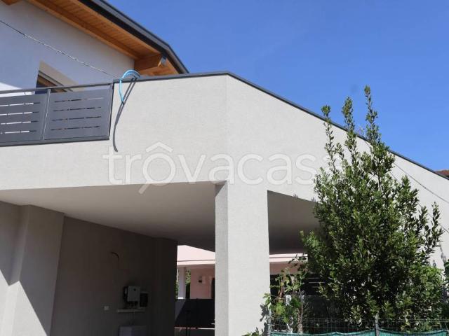 Appartamento in vendita a San Giorgio di Nogaro via Ippolito Nievo