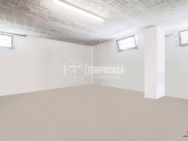 Box in vendita a San Lazzaro Di Savena