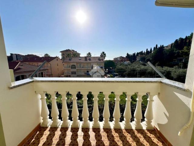 Appartamento in vendita a San Lorenzo al Mare IM