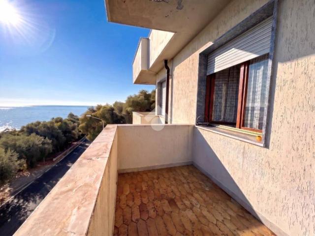 Appartamento in vendita a San Lorenzo al Mare IM