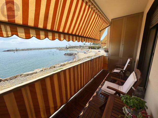 Appartamento in vendita a San Lorenzo al Mare IM