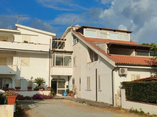 Appartamento in vendita a San Lorenzo RC