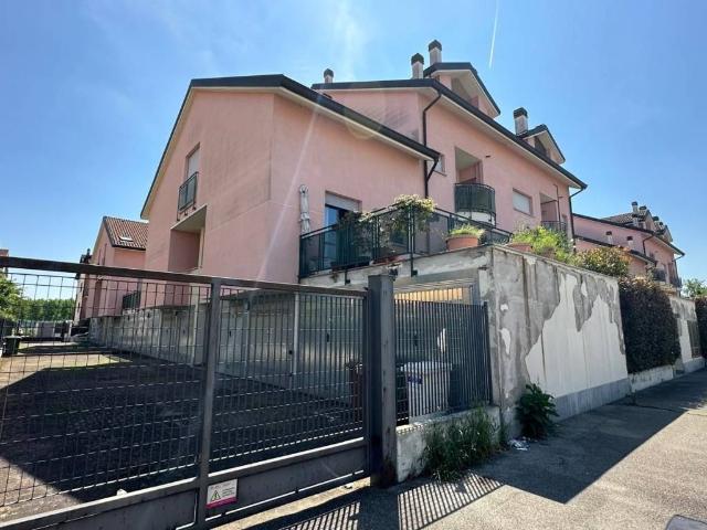 Appartamento in vendita a San Martino Siccomario PV