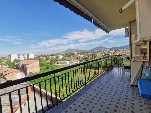 Appartamento in vendita a San Nicola la Strada CE