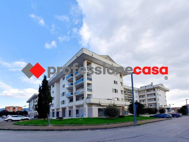 Appartamento in vendita a San Nicola la Strada CE