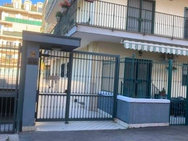 Appartamento in vendita a San Nicola la Strada CE