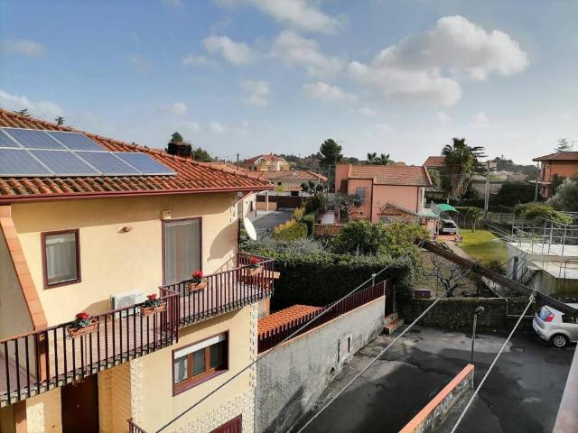 Appartamento in vendita a San Pietro Clarenza CT