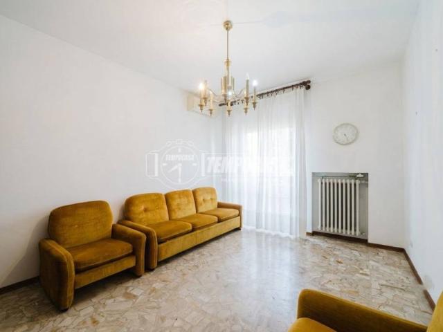 Appartamento in vendita a San Pietro in Casale via Matteotti