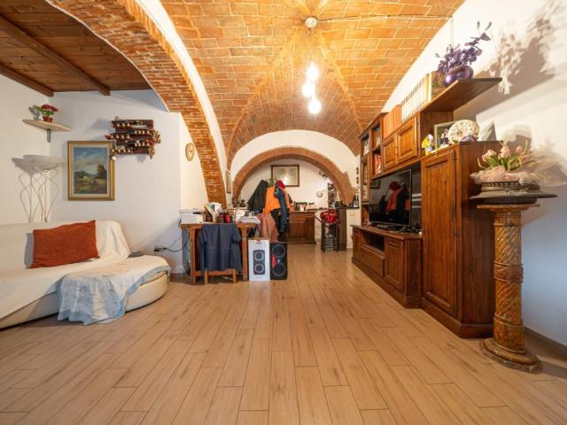 Appartamento in vendita a San Pietro in Palazzi, Cecina