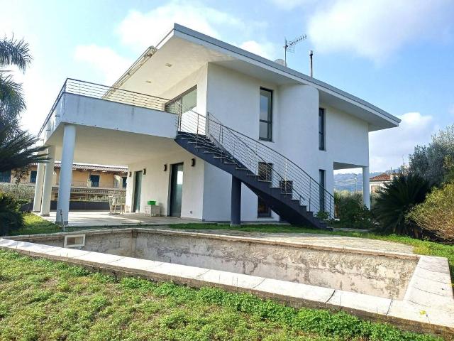 Appartamento in vendita a San Sostene CZ
