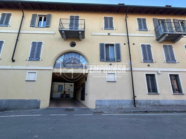 Appartamento in vendita a Sannazzaro De' Burgondi