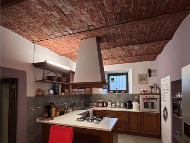 Appartamento in vendita a Sangiano