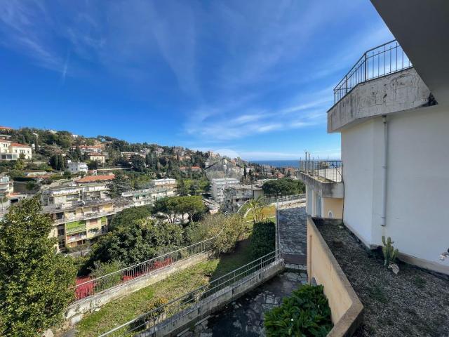 Appartamento in vendita a Sanremo