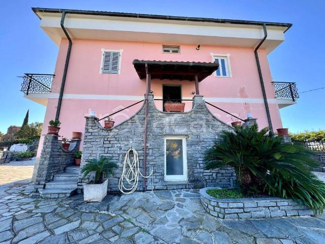 Appartamento in vendita a Sanremo strada del Monto, Bussana
