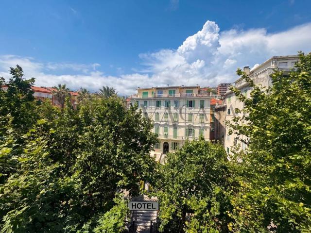 Appartamento in vendita a Sanremo, Porto Vecchio