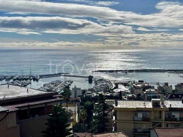 Appartamento in vendita a Sanremo via Wolfgang Goethe, 443, San Martino Villetta