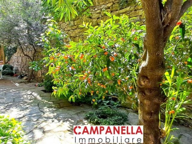 Appartamento in vendita a Santa Margherita Ligure via luigi bozzo