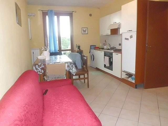 Appartamento in vendita a Santa Maria a Monte in Nuovo/in costruzione composto da 3vani