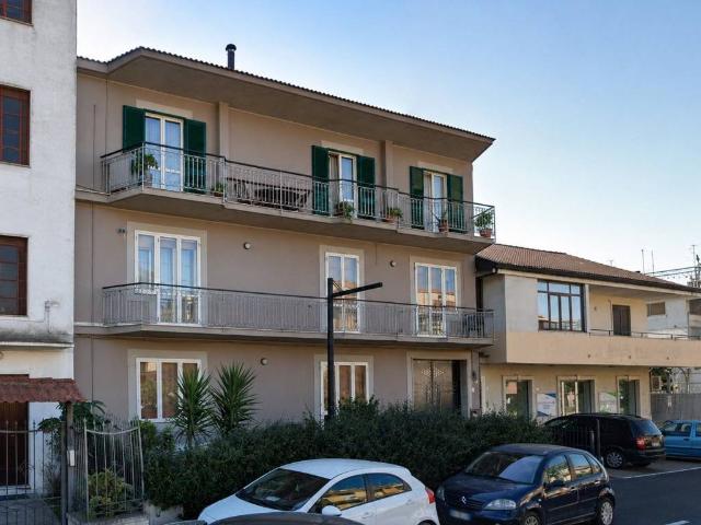 Appartamento in vendita a Santa Maria a Vico CE