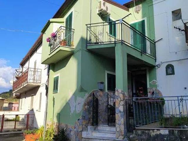 Appartamento in vendita a Santa Maria del Cedro CS