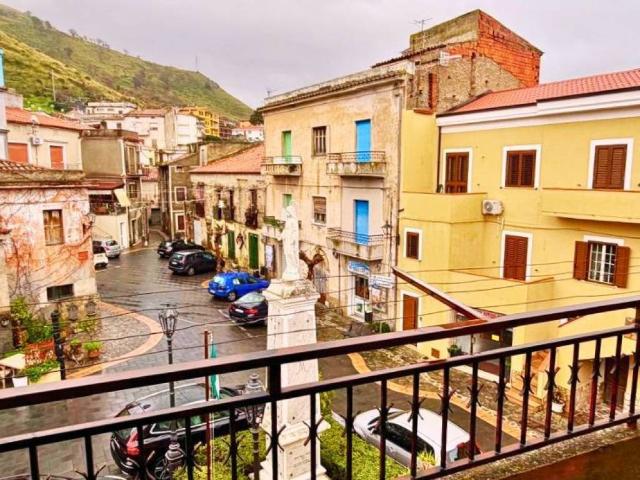 Appartamento in vendita a Santa Maria del Cedro CS