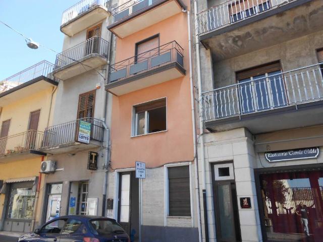 Appartamento in vendita a Santa Maria di Licodia CT