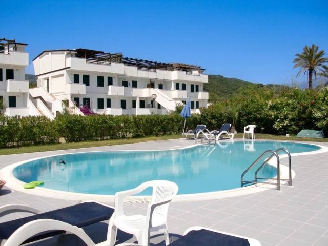 Appartamento in vendita a Santa Marina SA
